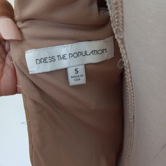 DRESS 👗 - Picture 5 of 7